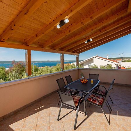 Beautiful Apartment In Maslenica With Kitchen Eksteriør billede