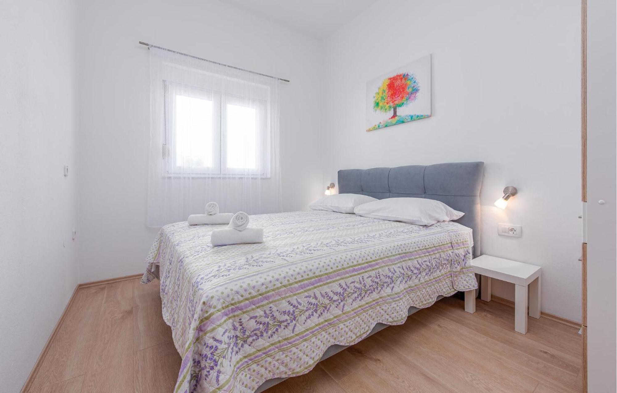 Beautiful Apartment In Maslenica With Kitchen Eksteriør billede